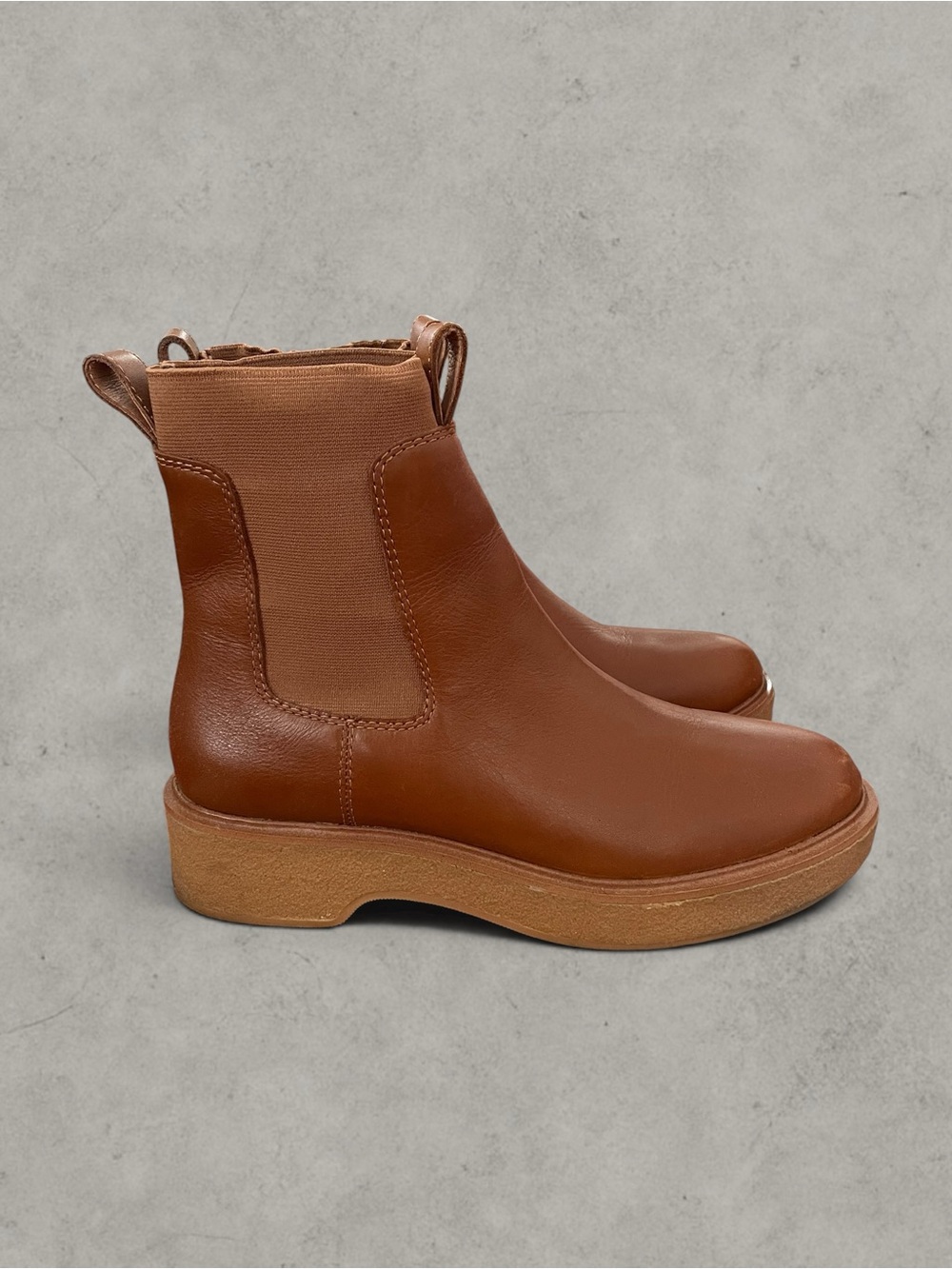 Madewell Women's Tan Leather Chelsea Boots